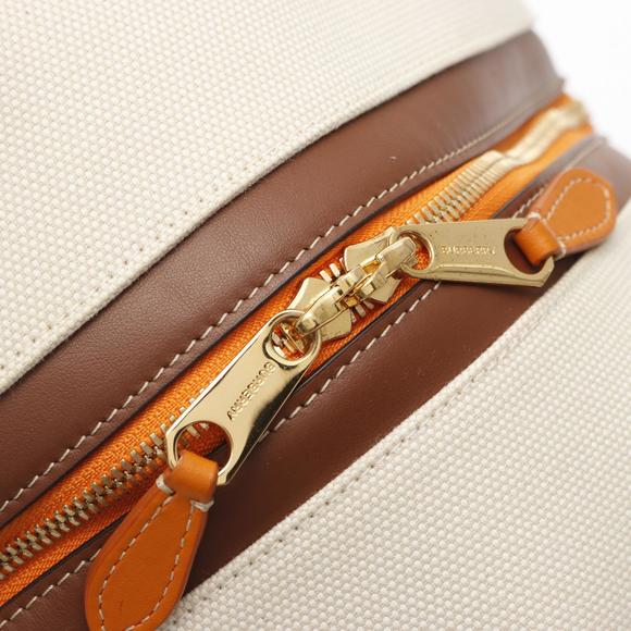 BURBERRY Logo Graphic Cube Bag Handbag Leather White Brown - Picture 7 of 9